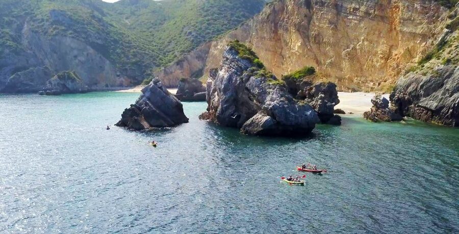 From Lisbon: Arrábida Natural Park Kayak Tour with Lunch - Beach games and guided storytelling: how the guides shape the day