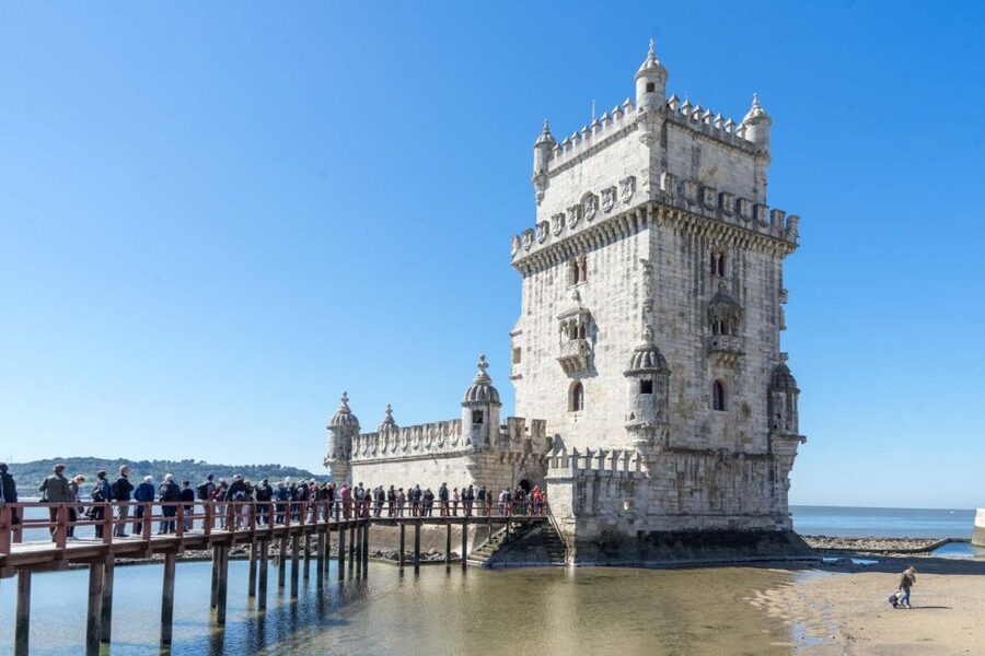 From Lisbon: Belem Historic Sightseeing Tour by Tuk Tuk - Starting With Pink Street and Fox Graphite for Quick Lisbon Flavor