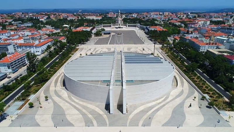 From Lisbon: Best of Fátima Half Day Tour - The morning break and what to do with that extra time