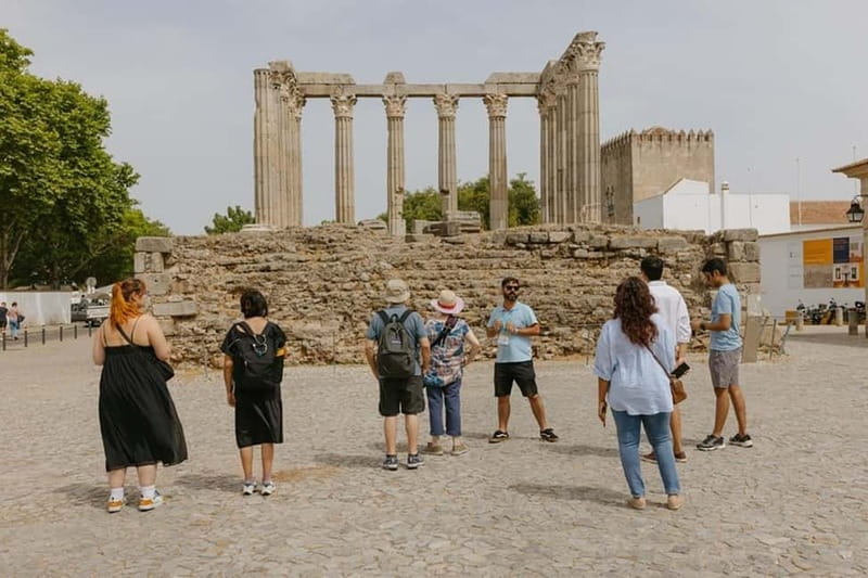 From Lisbon: Évora and Monsaraz with Regional Wine Tasting - The Chapel of Bones: why the guide walkthrough is the whole point