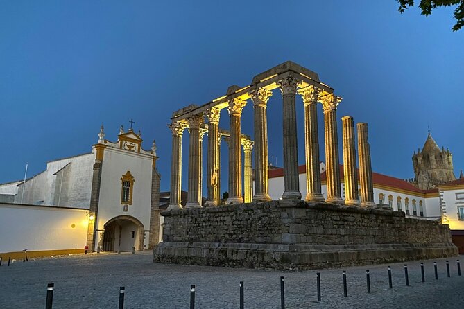 From Lisbon: Évora, Monsaraz, Wine Tasting & Cristo Rei - Leaving Lisbon early, then collecting Alentejo sights
