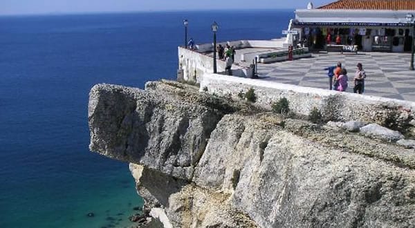 From Lisbon: Fátima, Batalha, Nazaré and Óbidos Day Tour - Before you go: what to pack, and what rules to follow