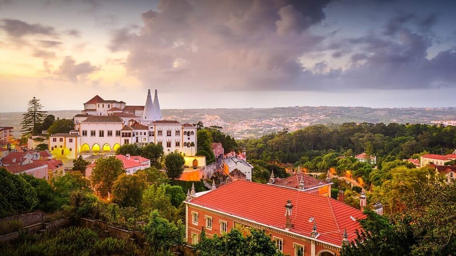 From Lisbon: Half-Day Sintra Tour - Lisbon to Sintra, in comfort, without losing your morning