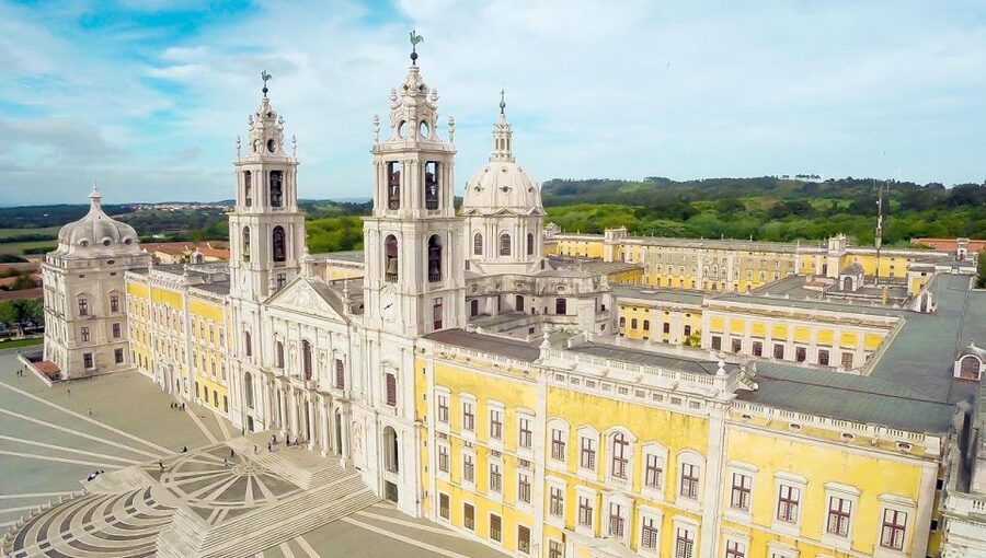 From Lisbon or Cascais: Mafra, Ericeira, and Queluz Day Tour - Ericeira by the Atlantic: fishing village time and an easy lunch plan
