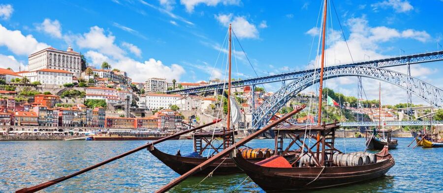 From Lisbon: Porto Private Full-Day Tour - Value: is $730 per group up to 3 actually a good deal?