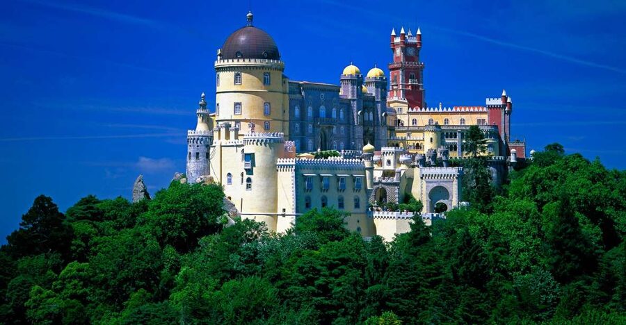 From Lisbon: Sintra and Cascais Deluxe Full-day Private Tour - How this 8-hour loop keeps Sintra and the coast from feeling rushed