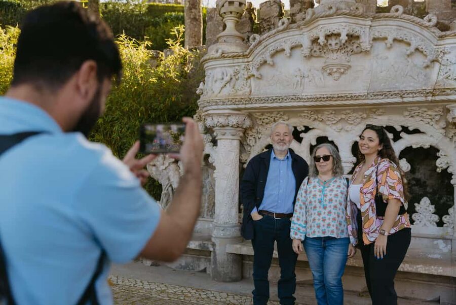 From Lisbon: Sintra, Pena Palace and Quinta da Regaleira - Free time in Sintra center: pastries, lunch, and how to use 1.5 hours well