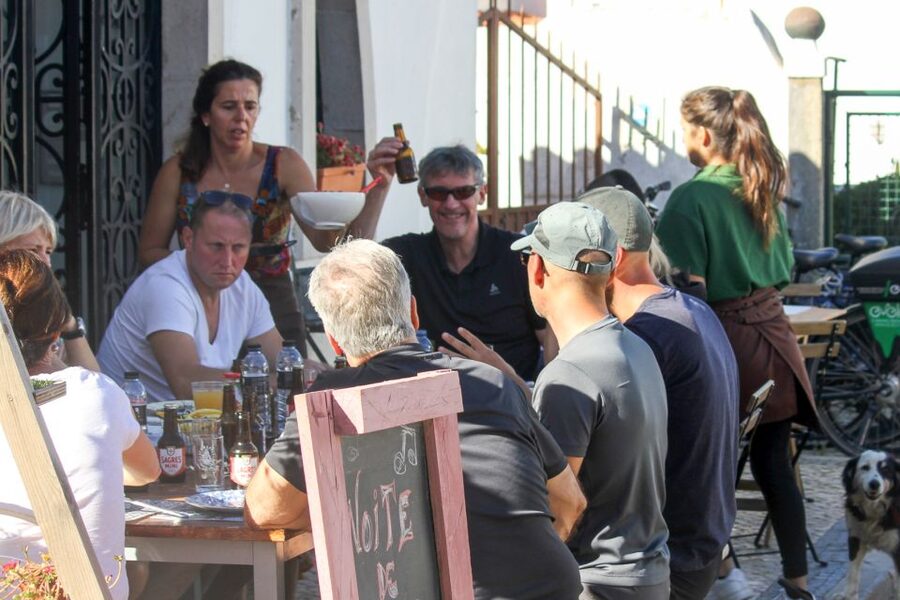 From Lisbon: Sintra to Cascais Full-Day Guided E-Bike Tour - Guides and group size: why the “small group” matters