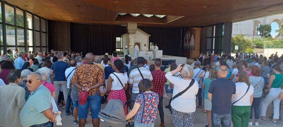 From Lisbon: Small Group Fátima & Little Shepherds Town Tour - The real value: guided worship sites plus real pickup convenience