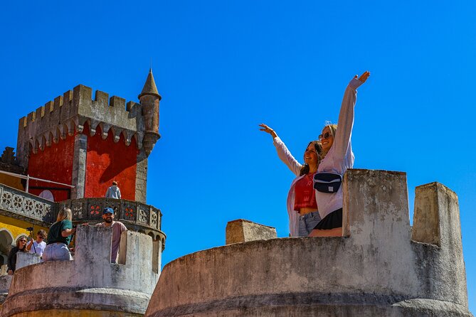 From Lisbon: Small Group to Pena Palace, Nazaré & Fátima - Why the guide makes the difference (names that earned praise)