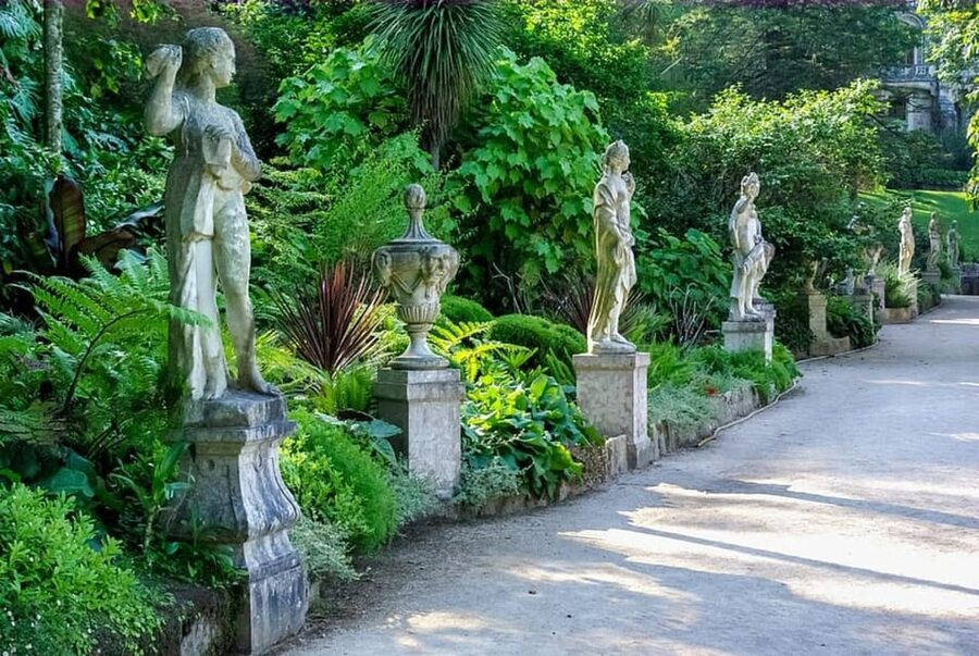 From/To Lisbon: Sintra Hop-on Hop-off Tickets + Audio Guide - What fits in an 8-hour day, and what to skip