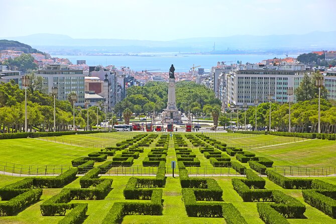 FULL DAY Private Tour of Lisbon's main tourist attractions - Belém day: Jerónimos Monastery, Torre de Belém, and why order matters