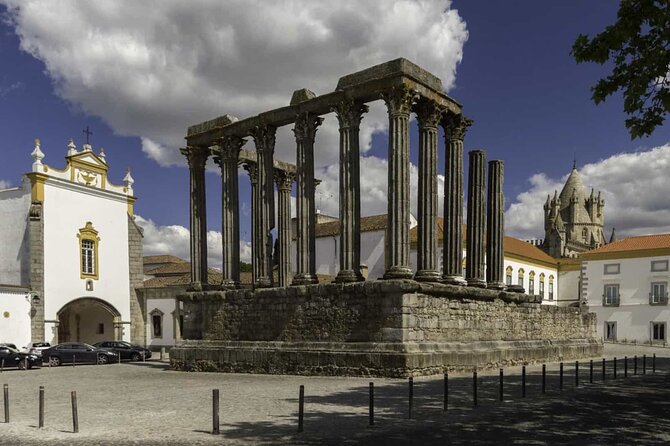 Full-Day Private Tour to Évora from Lisbon - Why Évora and Monsaraz work so well from Lisbon