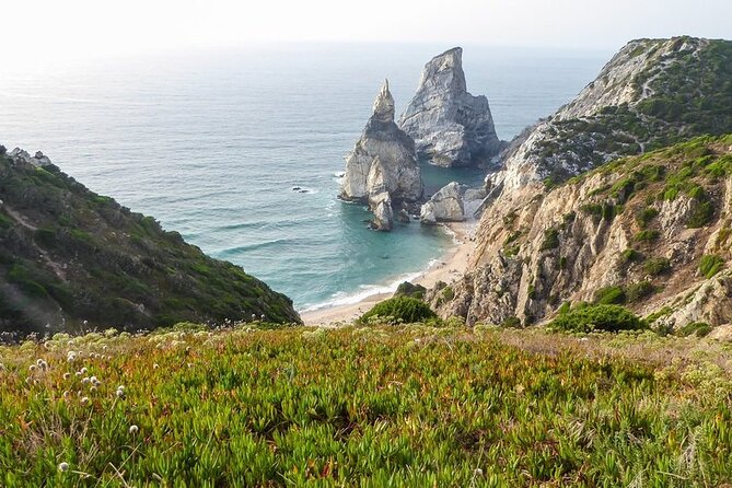 Full Day Tour: Sintra, Pena Palace, Cabo da Roca, Cascais - Cabo da Roca: westernmost Europe and cliffside scale