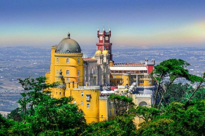 Full Day Tour Sintra, Pena Palace, Regaleira, Cabo Roca, Cascais - Pena Palace: the must-see, and what your 1.5 hours really needs