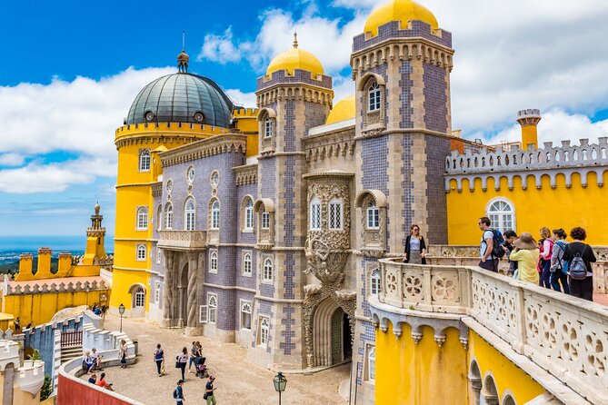 Group Tour to Sintra, Pena, Regaleira, Cabo da Roca & Cascais - Quick reality check: what your day covers