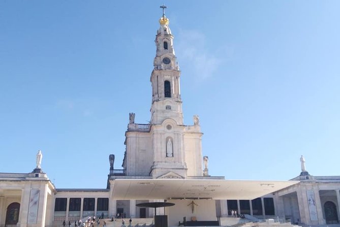 Half Day Fatima + Aldeia Pastorinhos Private Tour Departure Lisbon - The chapel and basilica circuit you’ll want to understand