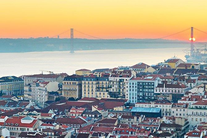 Half Day Lisbon - Private Tour of the City Charms - A quick taste of typical Lisbon neighborhoods