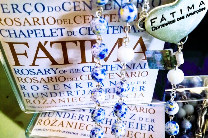 Half Day Tour from Lisbon to Fatima - Stop 2 at the Fátima Shopping Center: souvenirs without turning it into a shopping day