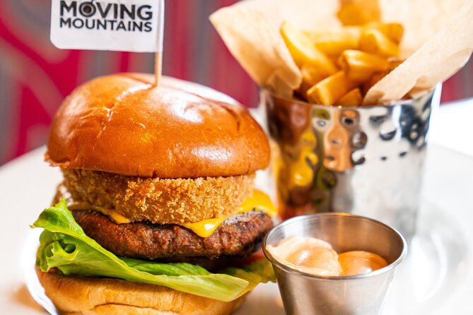 Hard Rock Cafe Lisbon with Set Lunch or Dinner - Memorabilia browsing and the on-site store