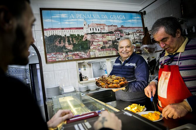 Hidden Flavors of the Hillside: Mouraria & Graça - A 2:15 pm hillside walk that stays human-sized