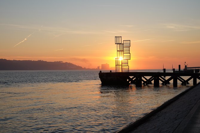 Highlights of Lisbon - Private Tour - Restauradores And Chiado, Plus a Tree-Lined Break That Feels Like a Reset