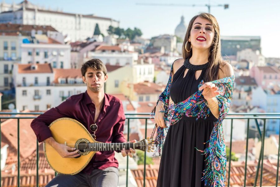 Highlights & Secrets of Lisbon Private Walking Tour - Why this private walking tour makes Lisbon feel readable