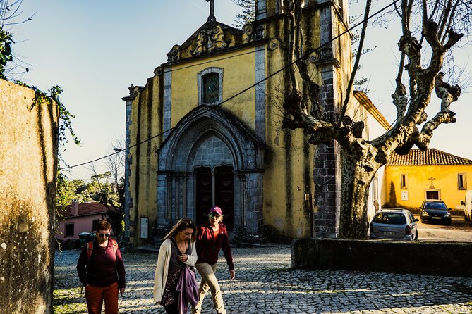 Hike in Sintra: Pena Palace, Moorish Castle, Quinta da Regaleira - Inside the Moorish Castle: Portuguese-Arabic history, explained clearly