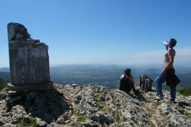 Hiking Tour to the highest point of Arrábida Mountain - Weather Changes and Route Adjustments (How Guides Handle Reality)