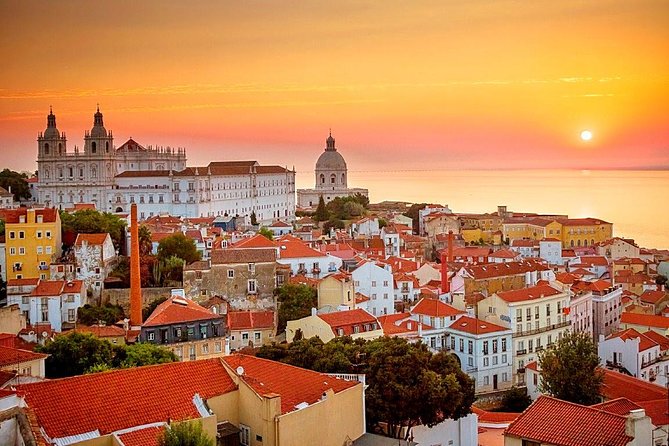 Jewish Lisbon Private Tours - Bairro Alto and Judiaria da Pedreira: the third Jewish quarter in lively streets