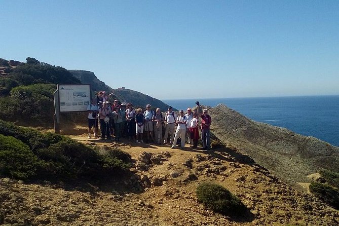 Jurassic Hiking tour to footprints of dinosaur in Espichel Cape - Extra stops and free time: how the day stays flexible