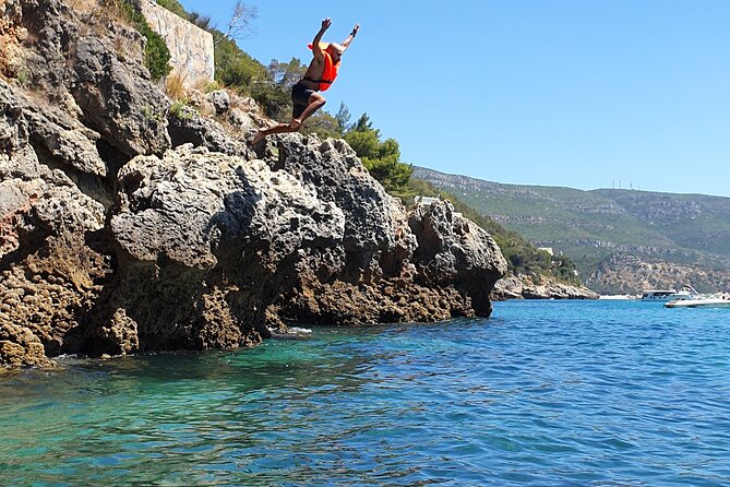 Kayak and Snorkeling Adventure in Lisbon - FAQ