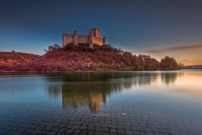 Knight Templars Private Day Tour FROM LISBON - Almourol Castle and Tomar - Stop 1, Castelo de Almourol: a castle built for photos and questions