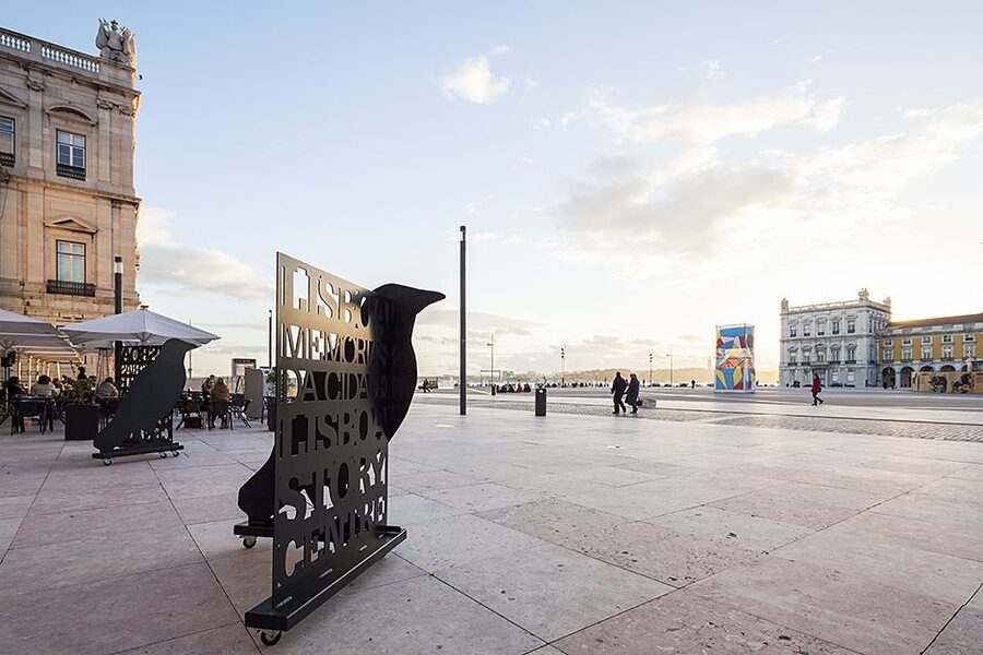 Lisboa Story Centre: 1-Day Admission Ticket - Audio Guide Languages and How to Use Them