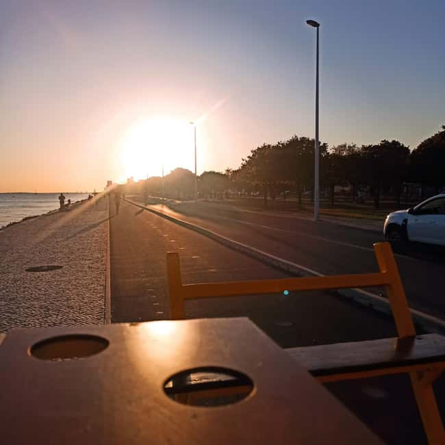 Lisbon: 1-Hour Beer, Sangria or Wine Bike Sightseeing Tour - Who Should Book This, and Who Might Skip It