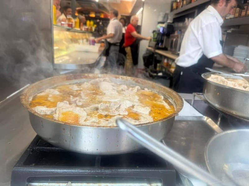 Lisbon: 2.5-hour city tour with 4 local tastings - Why This Snack Tour Works in Lisbon