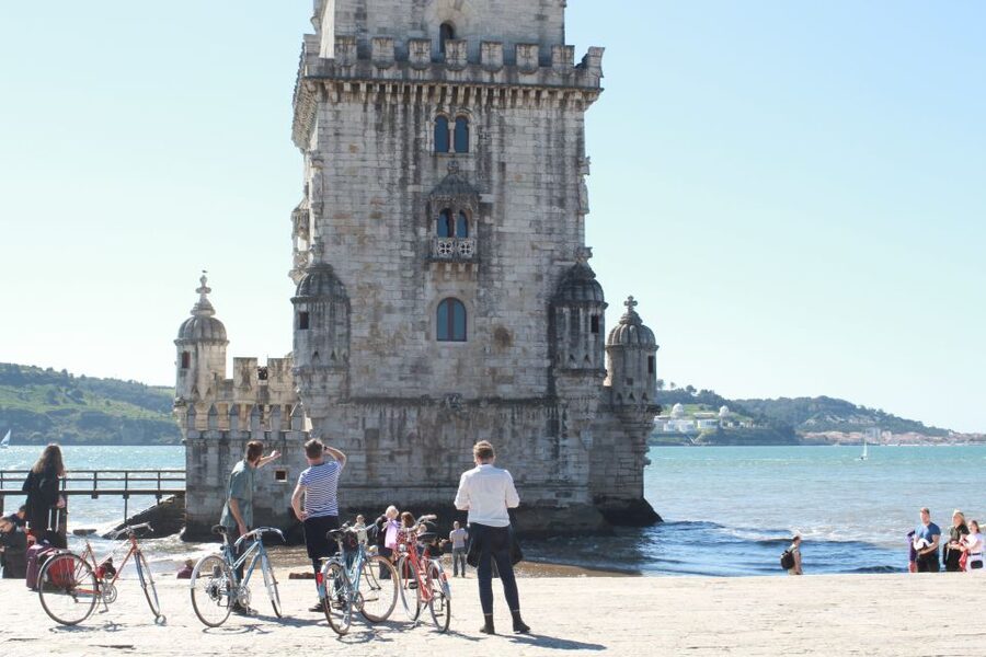 Lisbon: 3-Hour Vintage Bike Tour - Presidential Palace and the National Coach Museum, From Outside