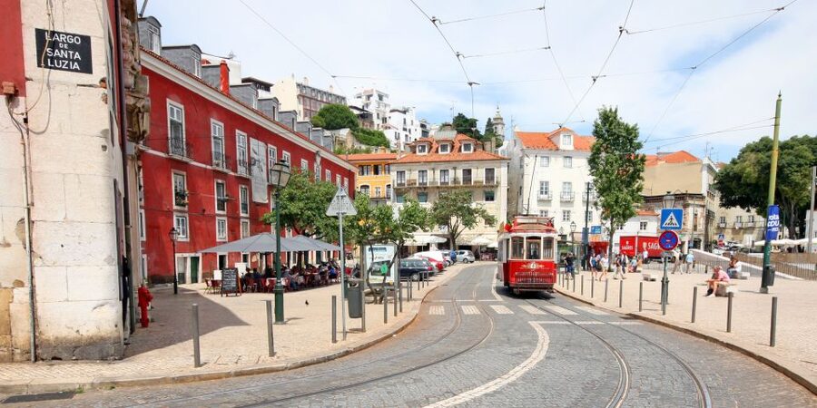 Lisbon: 3-in-1 Hop-On Hop-Off Bus and Tram Tours - Timing, frequency, and how to avoid common headaches