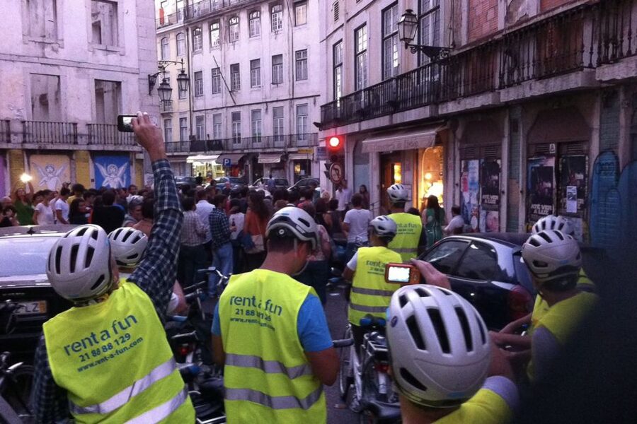 Lisbon: 7 Hills Half-Day Electric Bike Tour - Feira da Ladra area, plus Panteão Nacional and São Vicente de Fora