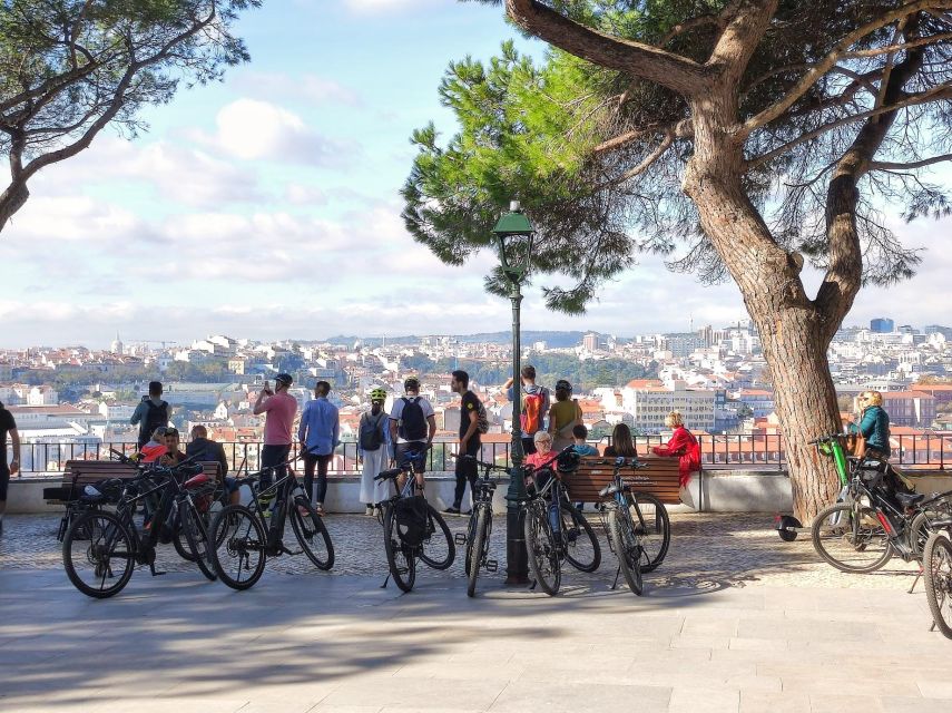 Lisbon: 7 Hills Panoramic Guided Tour by E-Bike - Guide Styles You’ll Actually Feel During the Ride