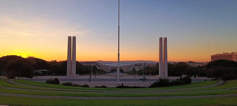 Lisbon: 8 Hour Private Tour through Lisbon (up to 7 people) - Included tastings: pastel de nata and ginjinha (the good kind of mission)
