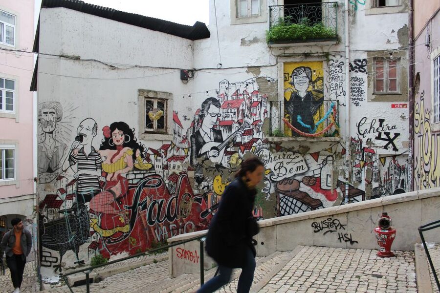 Lisbon: African History and Heritage Walking Tour - Rua Cor de Rosa: daily life, services, and social reality