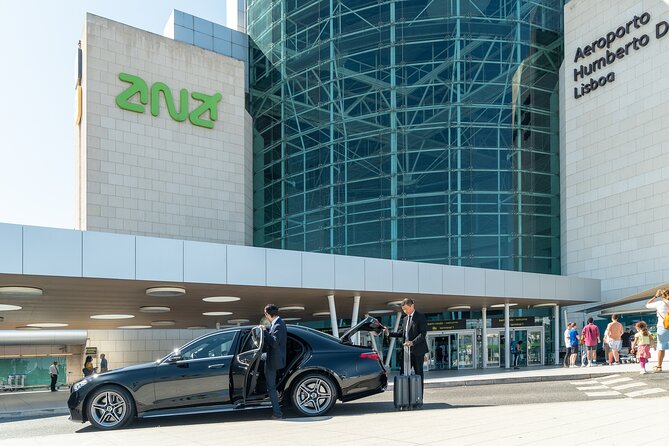 Lisbon Airport Private Transfer to Lisbon (Round Optional) - Lisbon Airport Arrivals: Getting From Baggage Claim to Your Car
