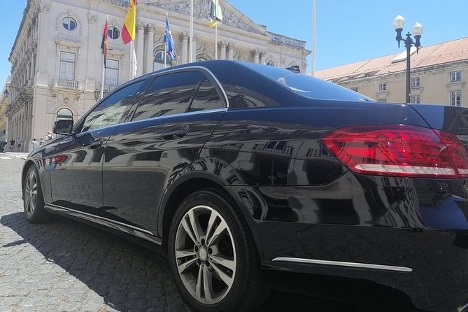 Lisbon Airport Transfer - Price value: $51.89 per person with taxes included