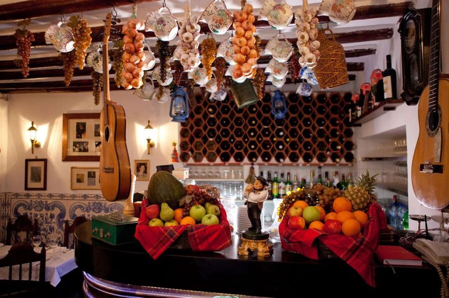 Lisbon: Alfama Charms, Tapas, Wine and Sunset Boat Cruise - What the timing means for your evening plans