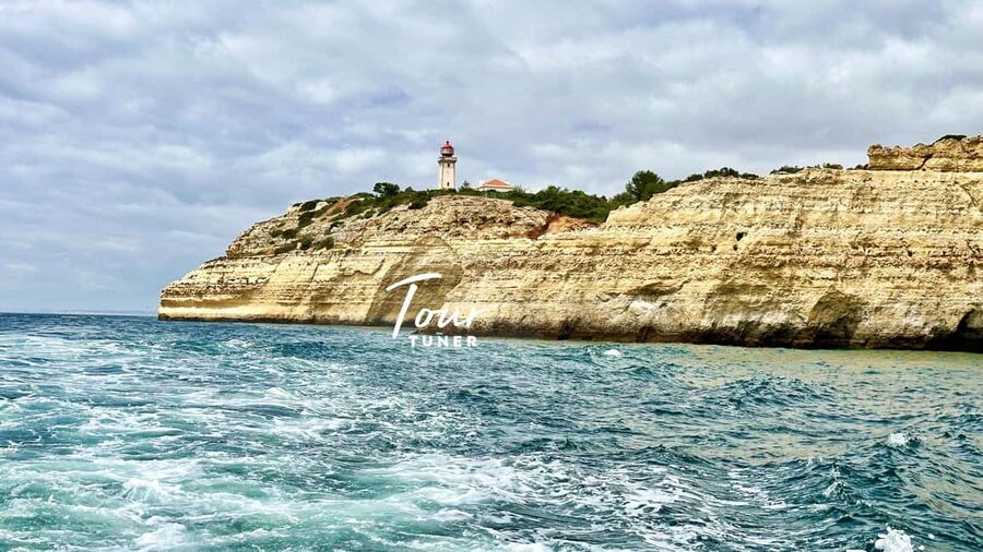 Lisbon: Algarve, Benagil Cave, Algar Seco & Lagos, Day Trip - Carvoeiro lunch and free time: food break plus coastline energy