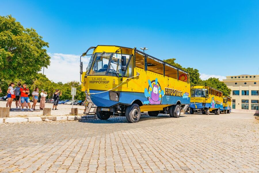 Lisbon: Amphibious Sightseeing Tour - From Doca de Santo Amaro to the Tagus: why this tour works