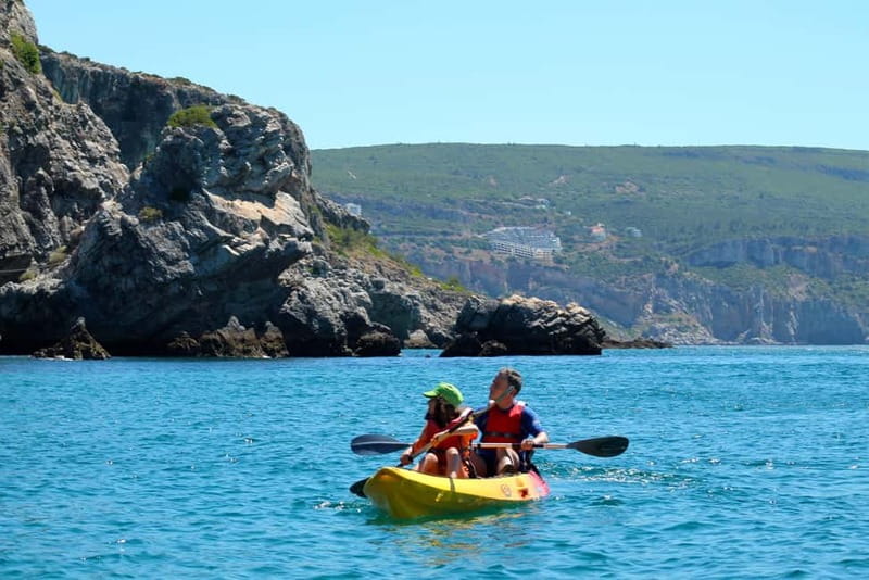 Lisbon: Arrabida Park Kayak Tour with Beach Picnic - Why this Arrábida Park kayak day feels different from a standard Lisbon tour
