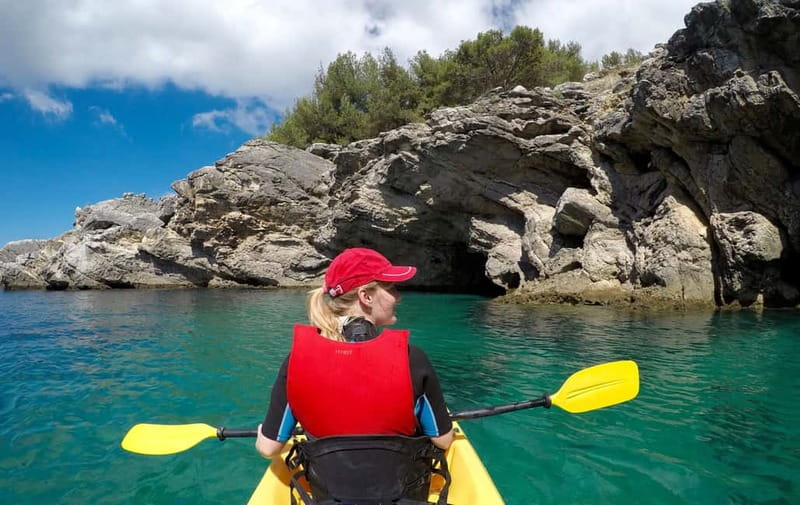 Lisbon: Arrabida Park Kayak Tour with Beach Picnic - The return paddle and what to expect when the breeze changes