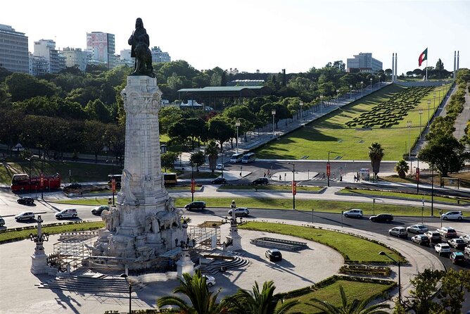 Lisbon at your own pace- Private Guided Historical Tour in Lisbon - São Jorge Castle views and Portugal’s first king